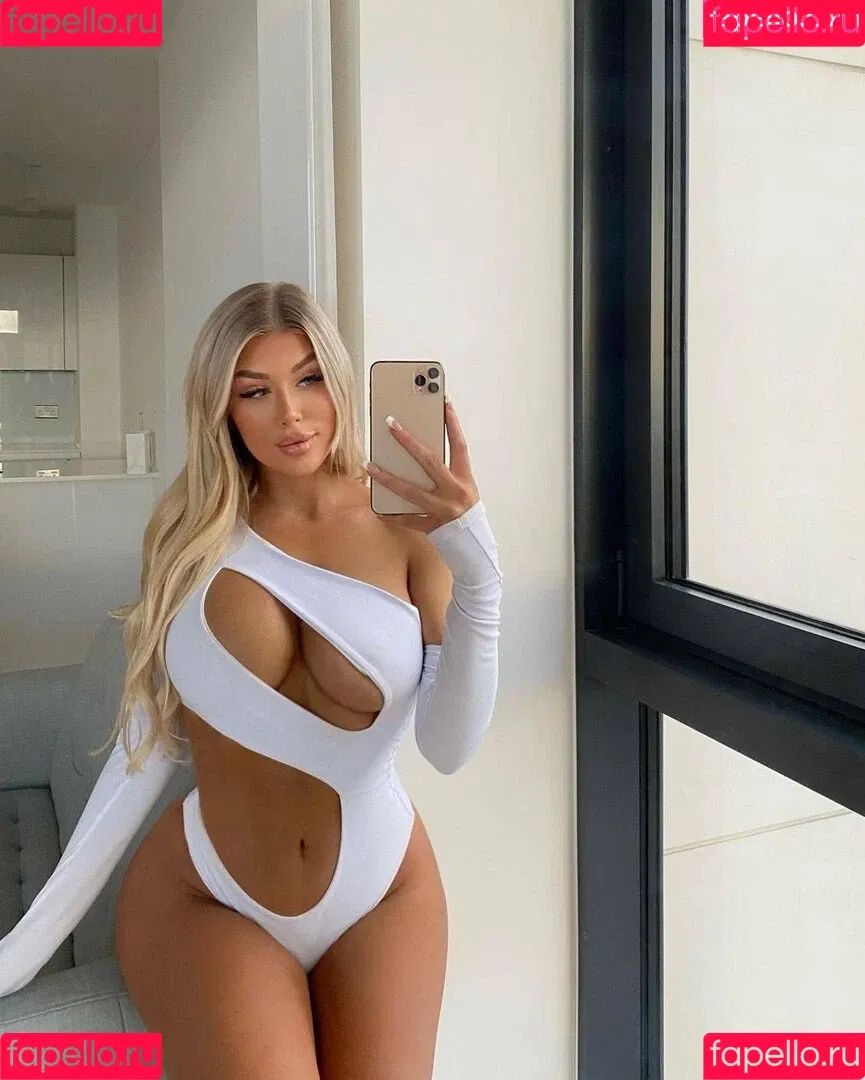 Eve Gale Onlyfans Photo Gallery 