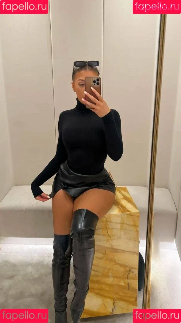 Eve Gale Onlyfans Photo Gallery 