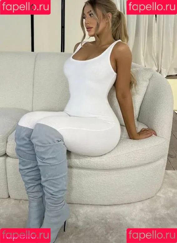 Eve Gale Onlyfans Photo Gallery 