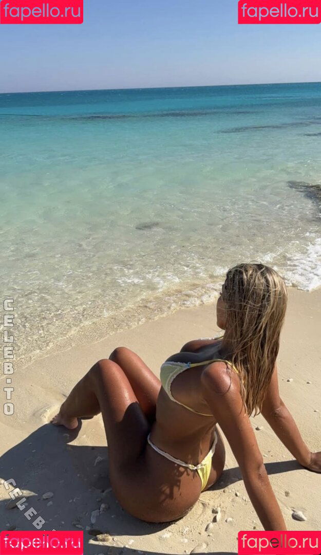 Eve Gale Onlyfans Photo Gallery 