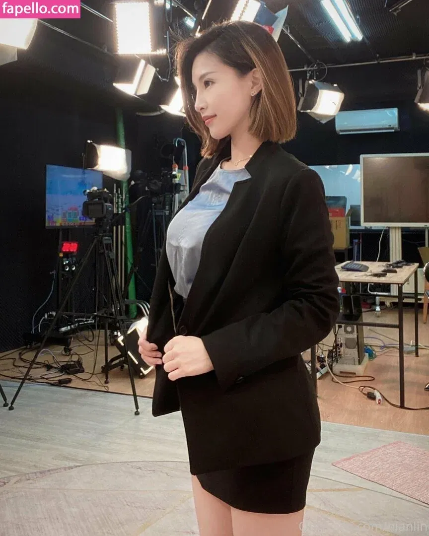 nianlin Onlyfans Photo Gallery 