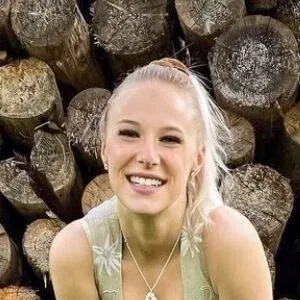 Carina Tong Onlyfans Photo Gallery 