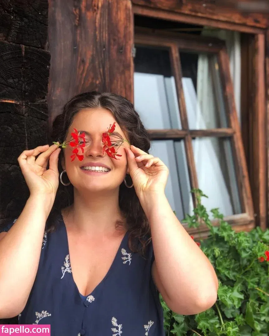 RamZi Onlyfans Photo Gallery 