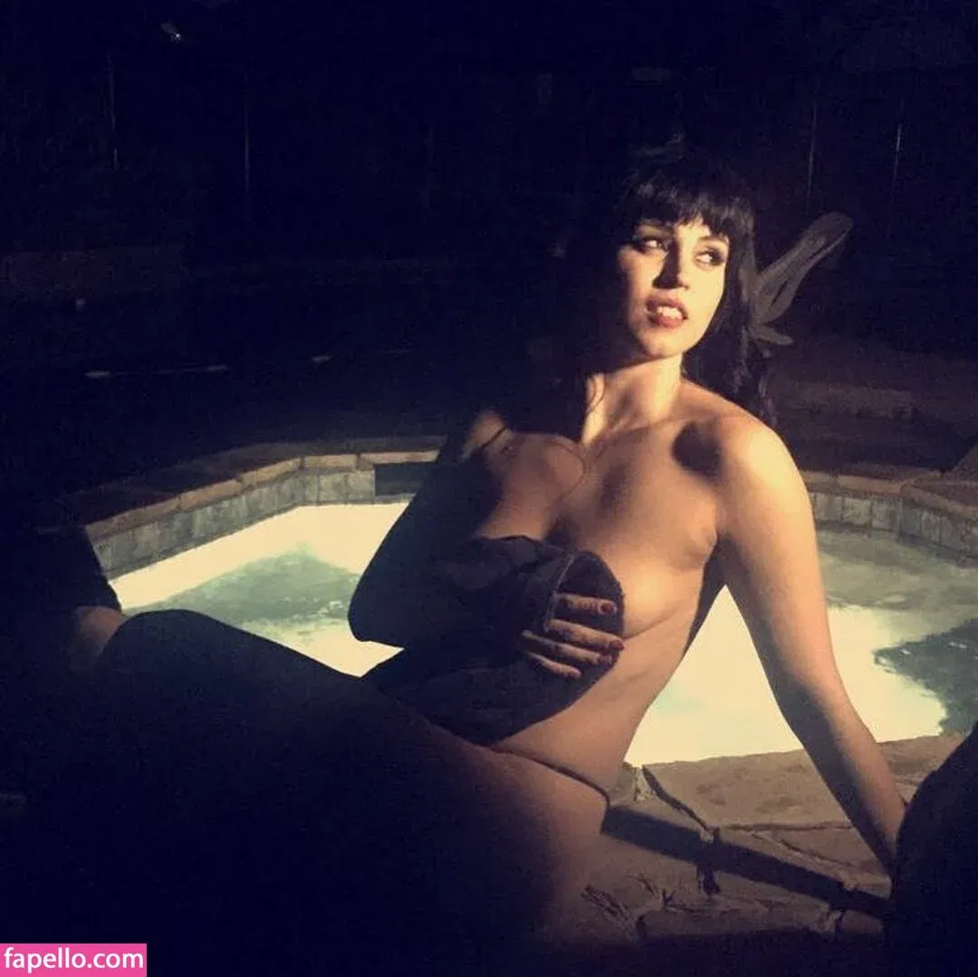 Ginger Lee Valentine Onlyfans Photo Gallery 