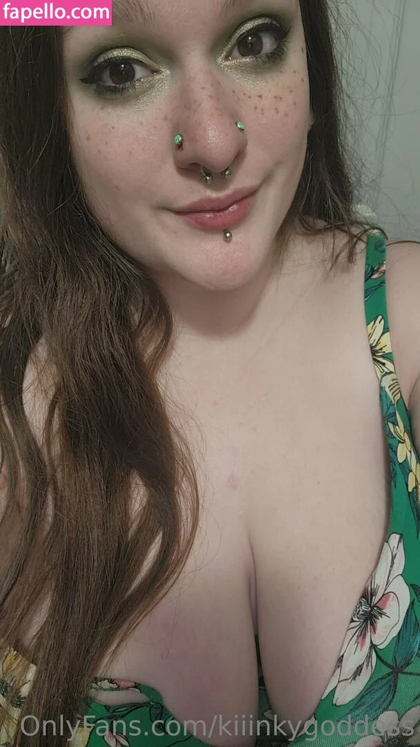 kiiinkygoddess Onlyfans Photo Gallery 