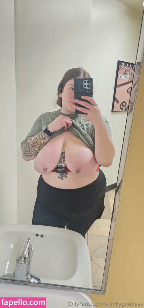 kiiinkygoddess Onlyfans Photo Gallery 