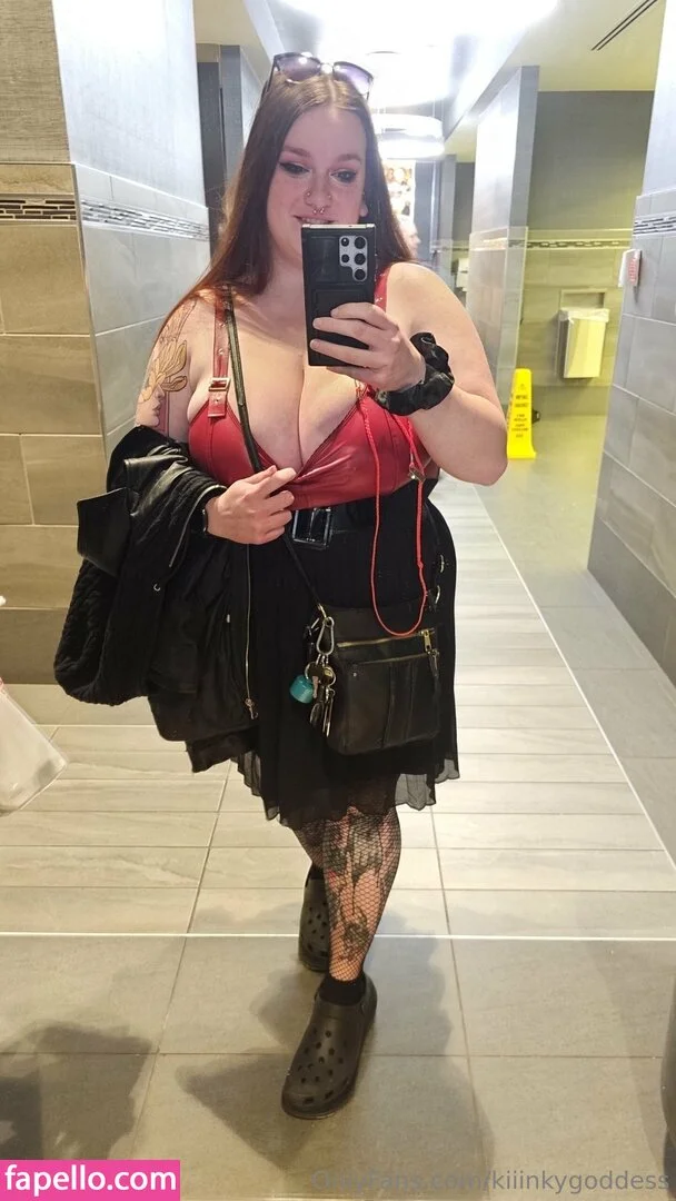 kiiinkygoddess Onlyfans Photo Gallery 