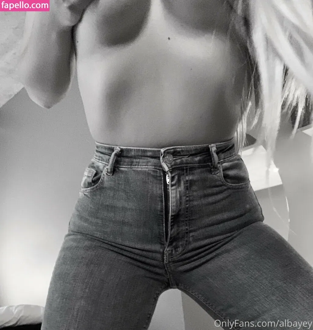 albayey Onlyfans Photo Gallery 