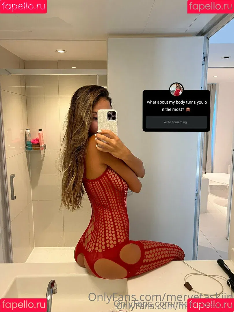 Merve Takn Onlyfans Photo Gallery 