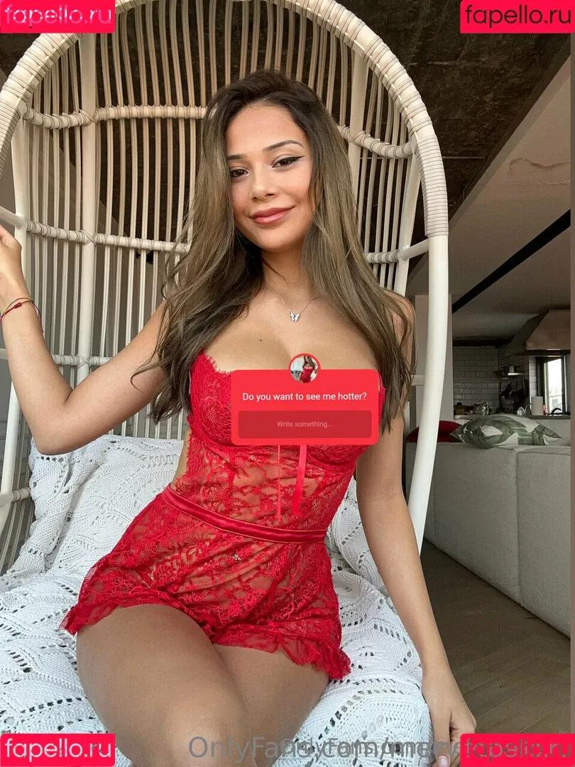 Merve Takn Onlyfans Photo Gallery 