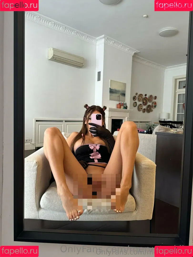 Merve Takn Onlyfans Photo Gallery 