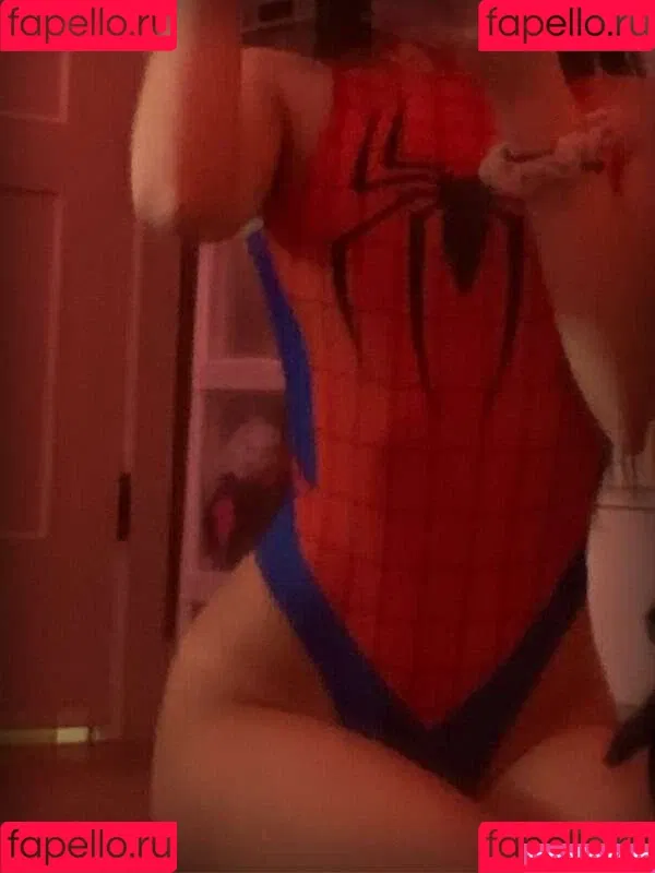 beebee Onlyfans Photo Gallery 