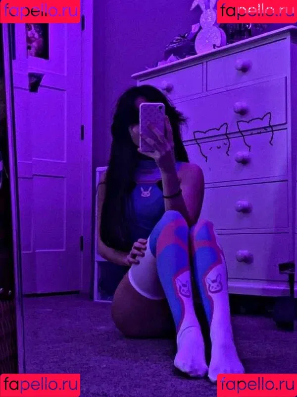 beebee Onlyfans Photo Gallery 