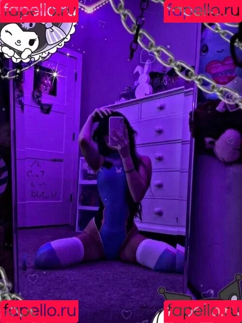 beebee Onlyfans Photo Gallery 