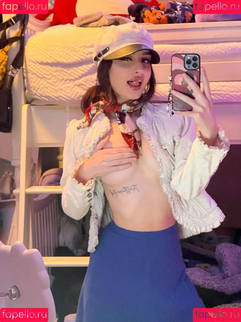 beebee Onlyfans Photo Gallery 