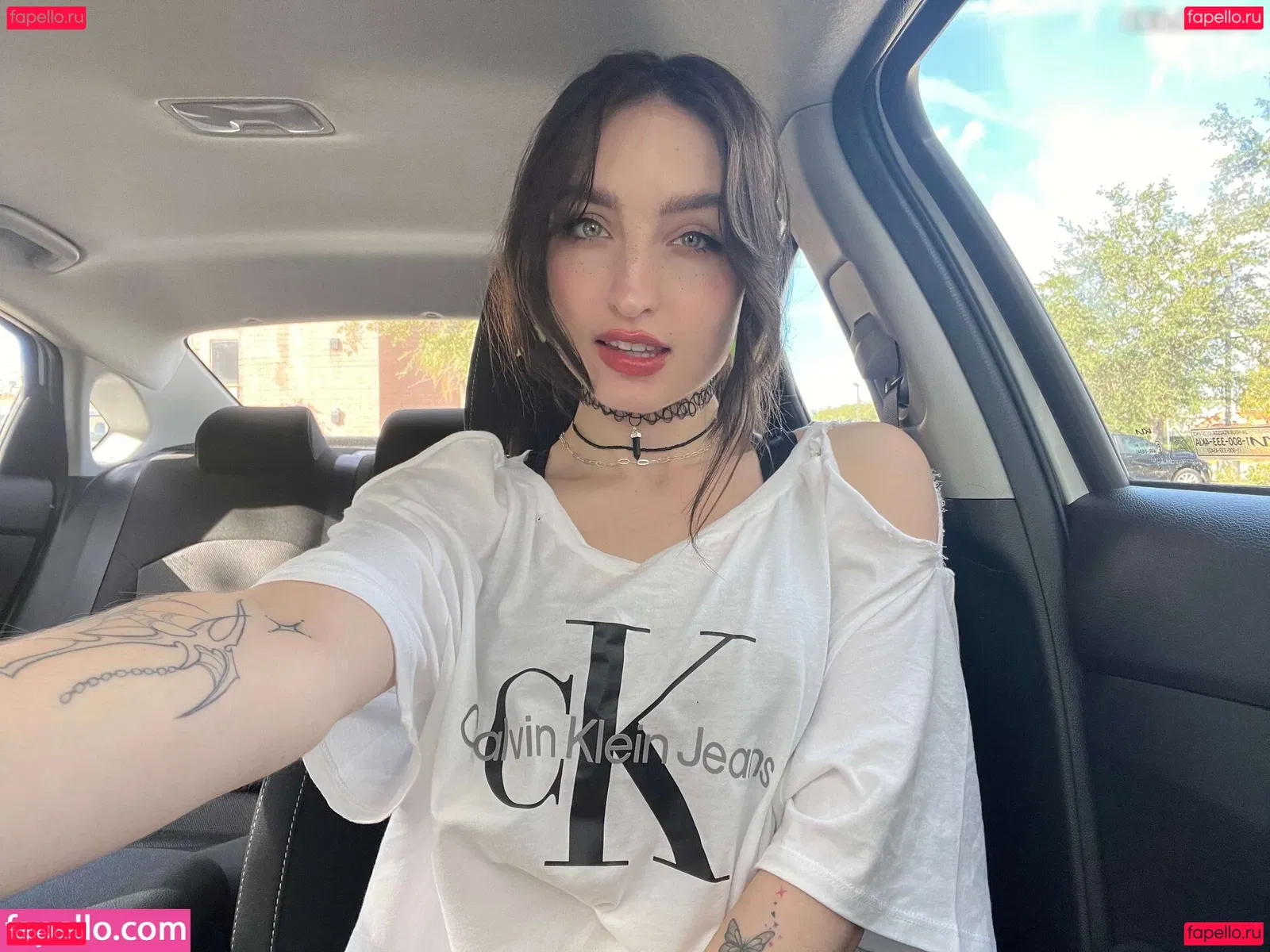 beebee Onlyfans Photo Gallery 