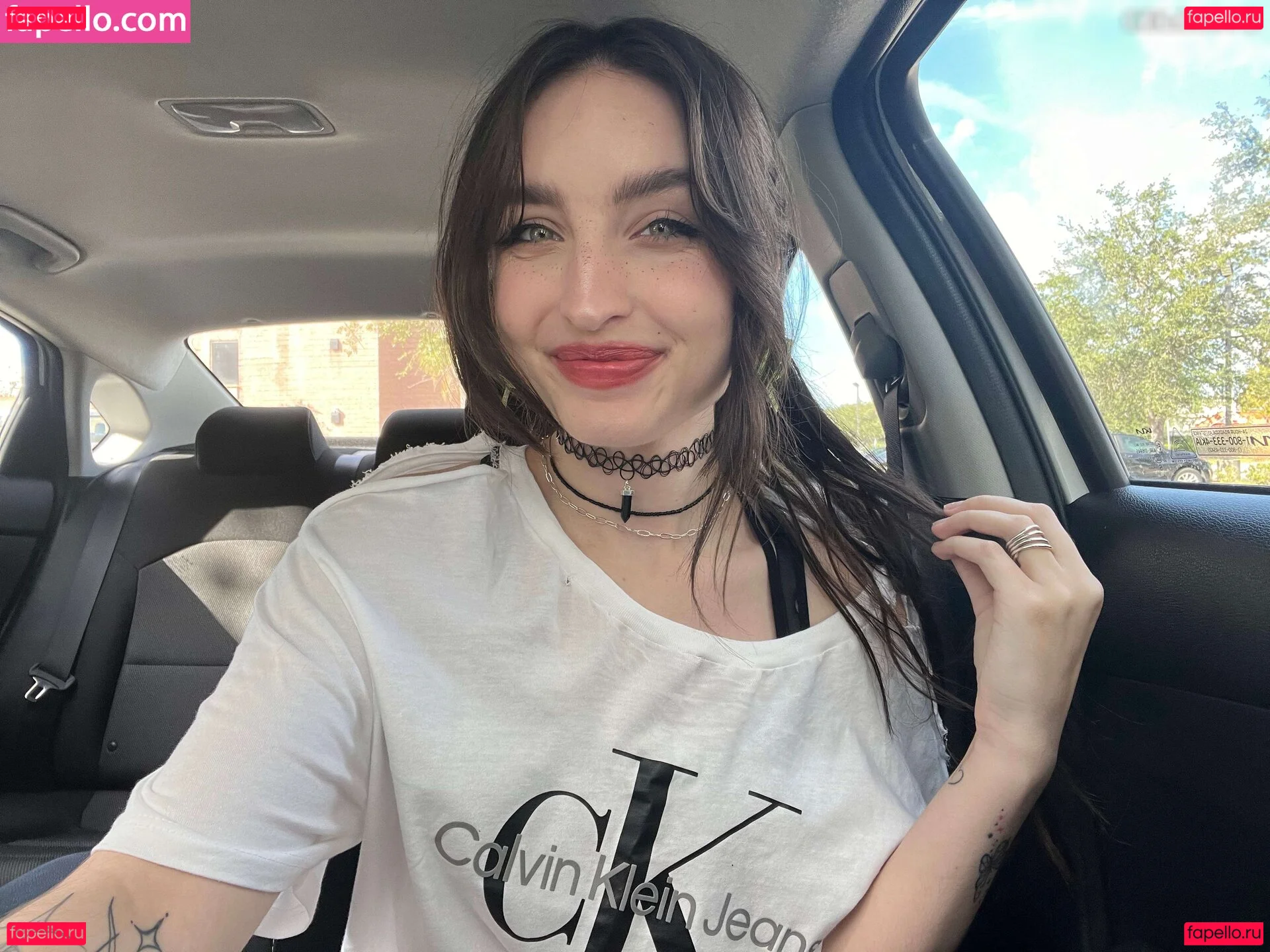 beebee Onlyfans Photo Gallery 