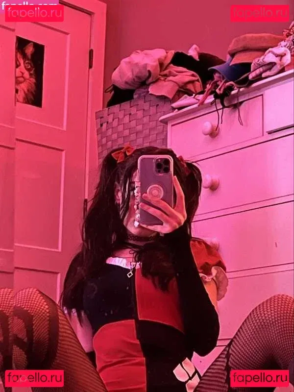 beebee Onlyfans Photo Gallery 