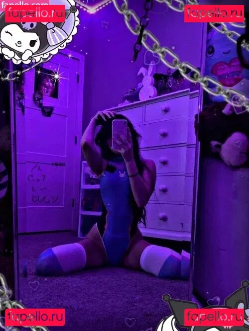 beebee Onlyfans Photo Gallery 