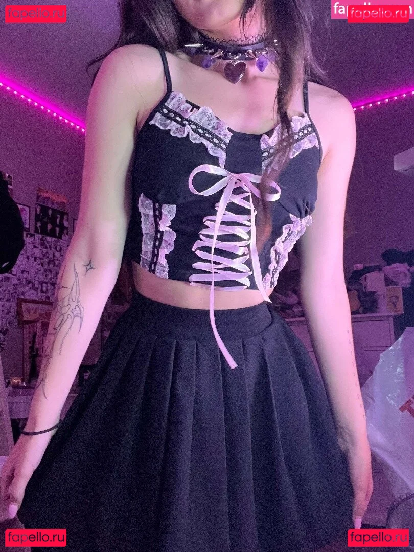 beebee Onlyfans Photo Gallery 