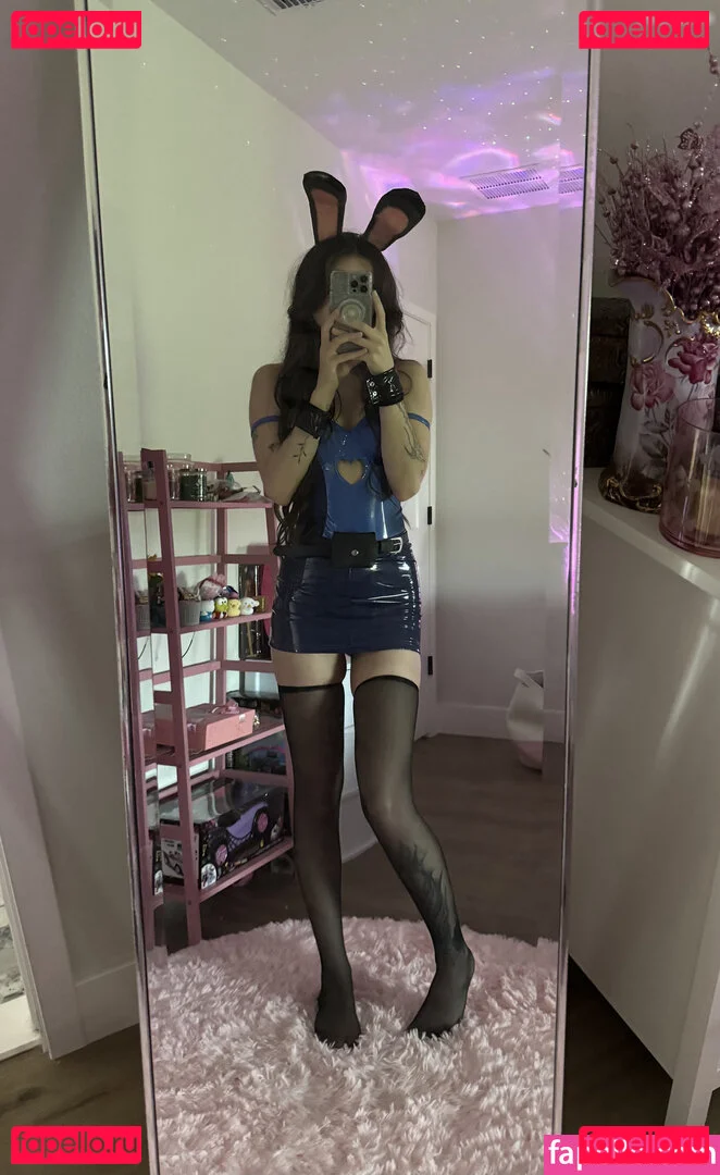 beebee Onlyfans Photo Gallery 