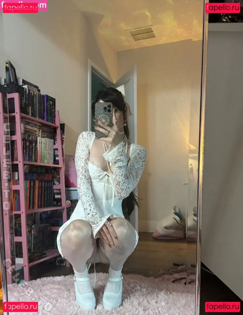 beebee Onlyfans Photo Gallery 