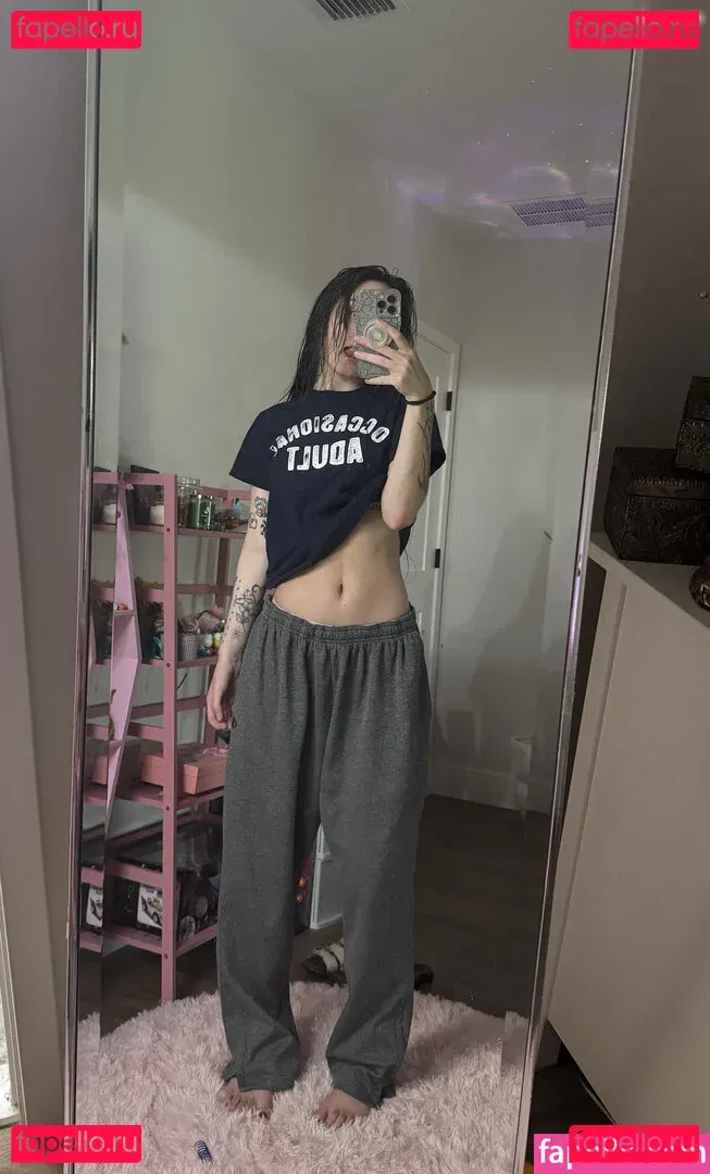 beebee Onlyfans Photo Gallery 