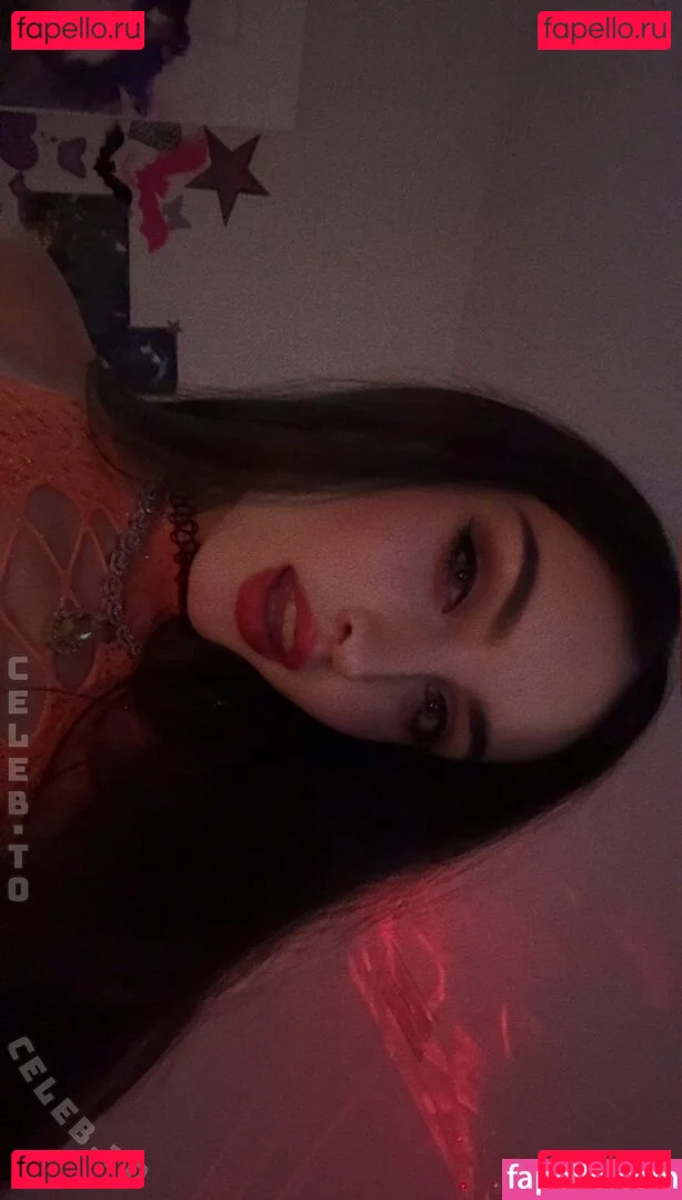 beebee Onlyfans Photo Gallery 