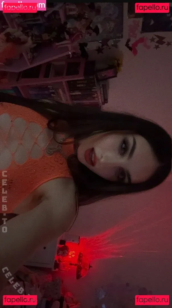 beebee Onlyfans Photo Gallery 