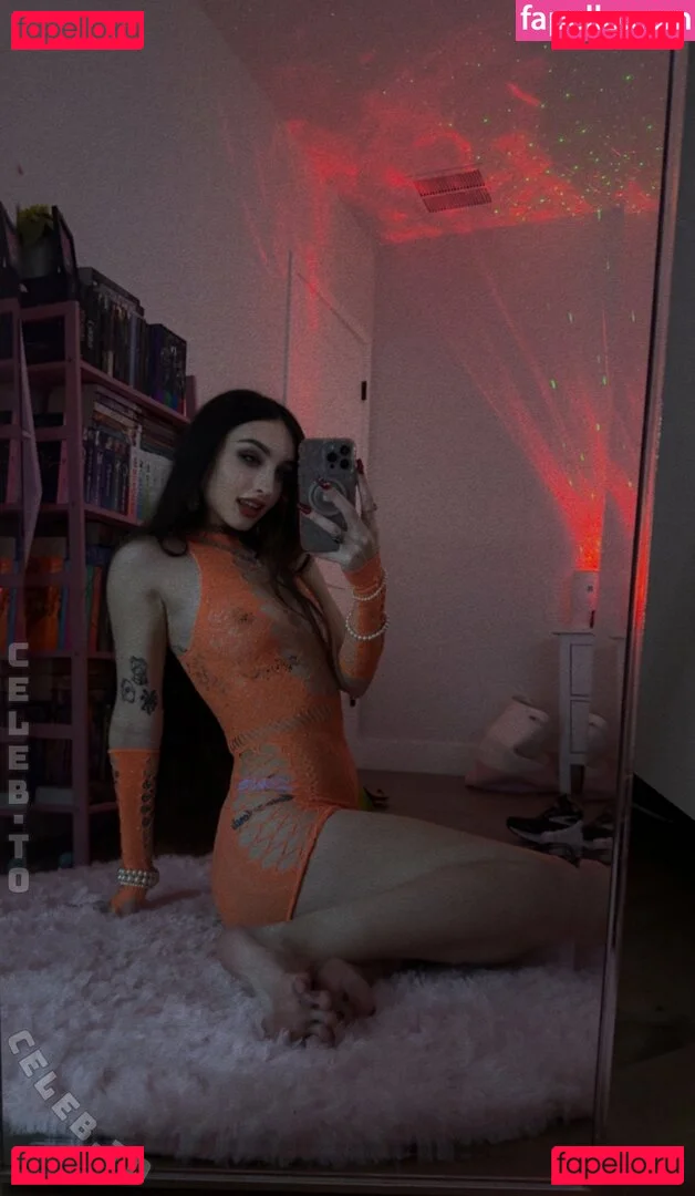 beebee Onlyfans Photo Gallery 