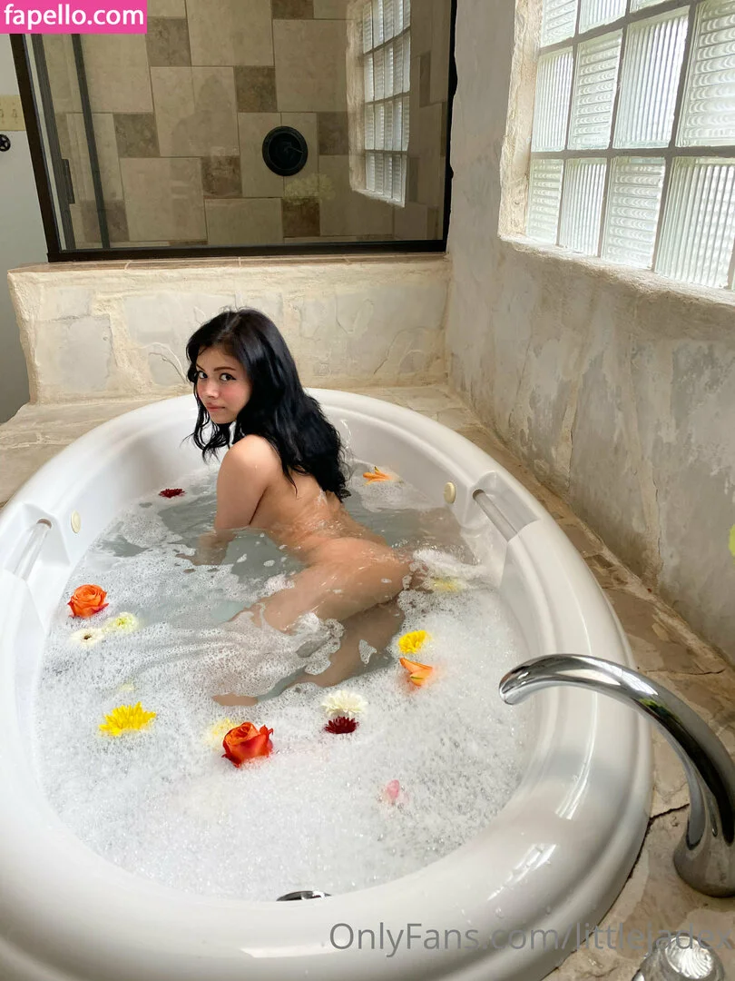 Bambi B Onlyfans Photo Gallery 