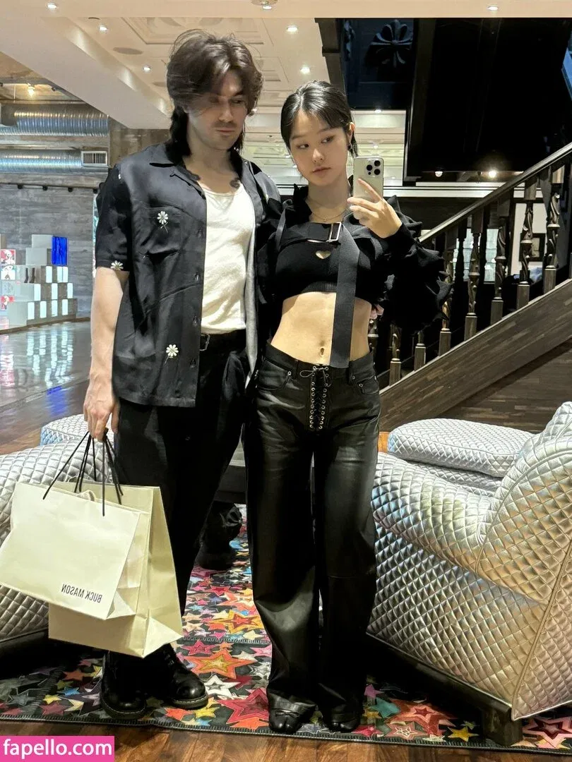 39daph Onlyfans Photo Gallery 