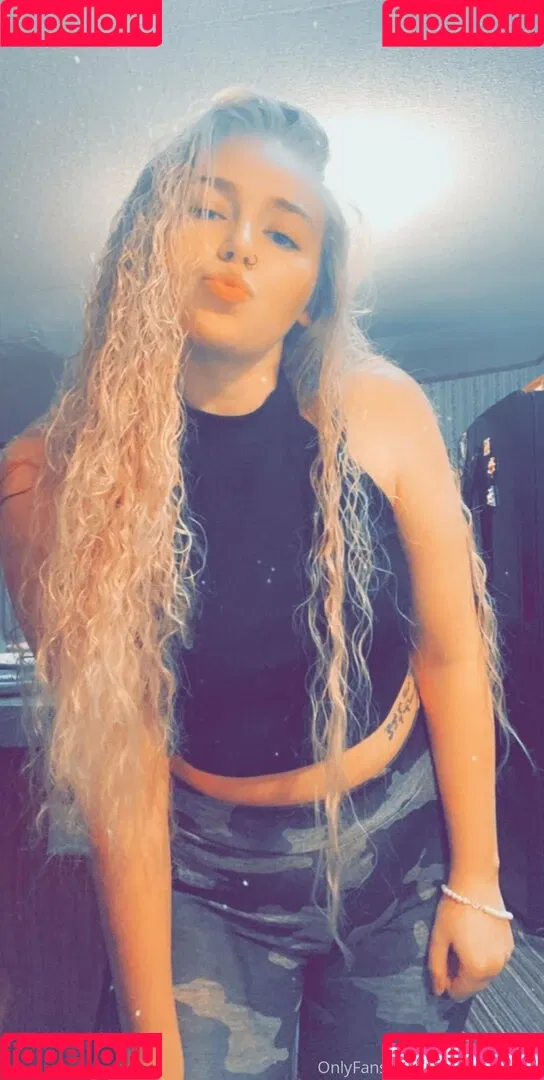 blondiebshortt Onlyfans Photo Gallery 