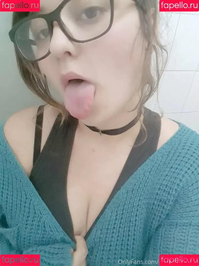 eclipsa.garden Onlyfans Photo Gallery 