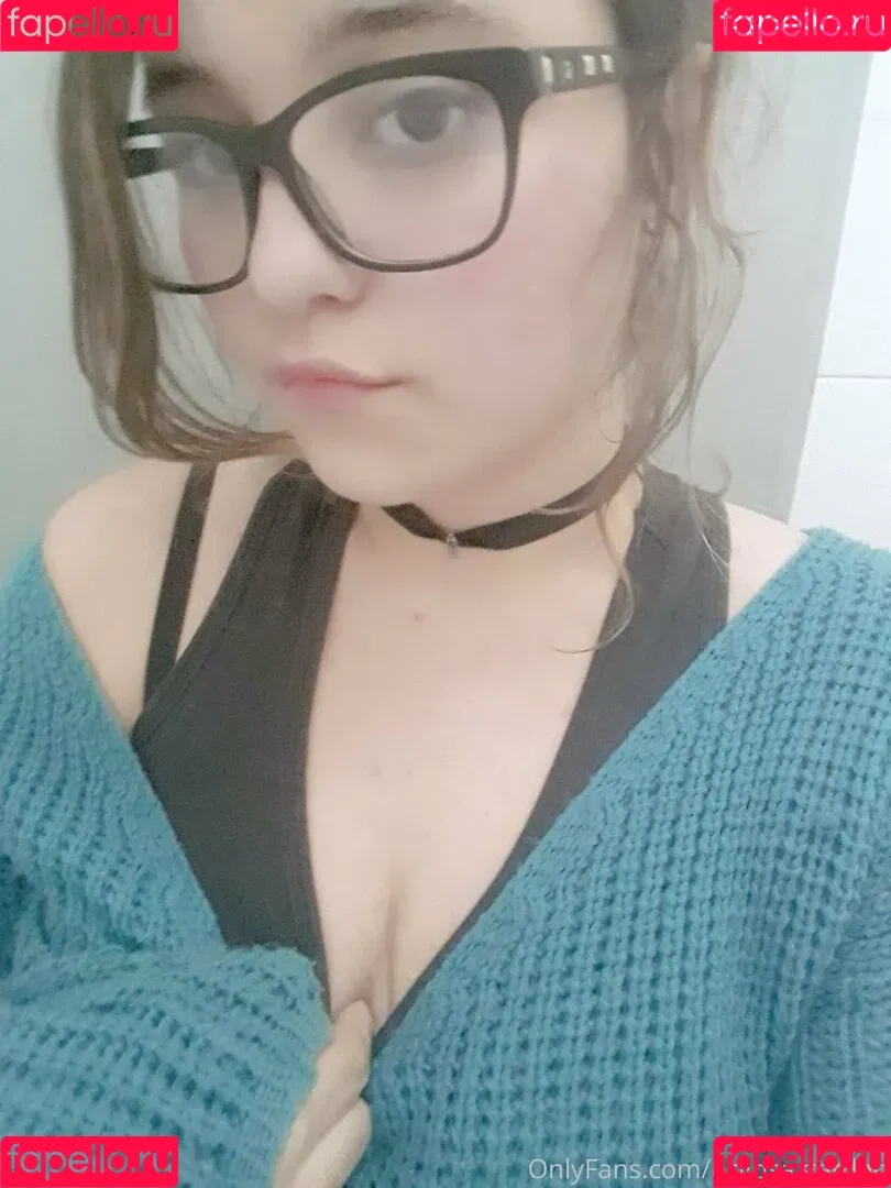 eclipsa.garden Onlyfans Photo Gallery 