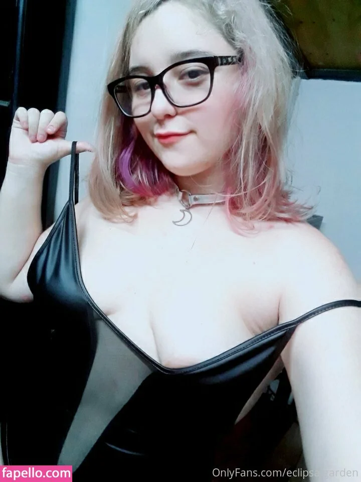 eclipsa.garden Onlyfans Photo Gallery 