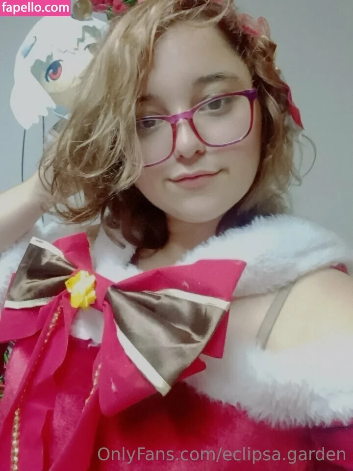 eclipsa.garden Onlyfans Photo Gallery 