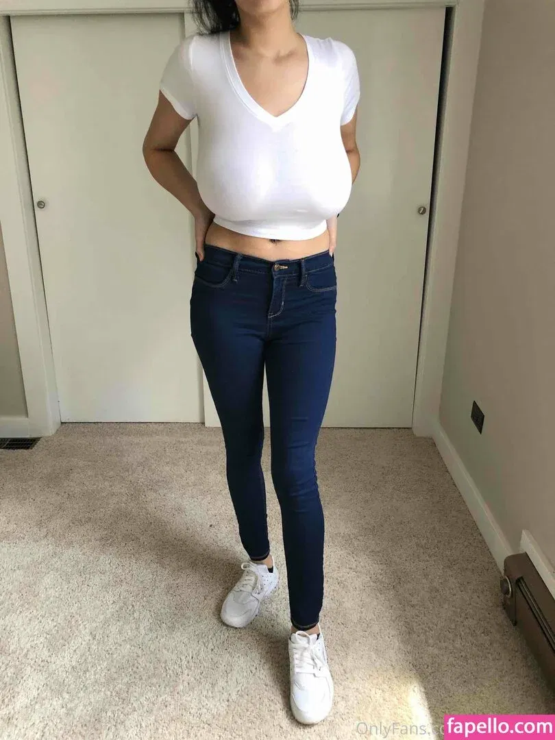 jeniccafree Onlyfans Photo Gallery 