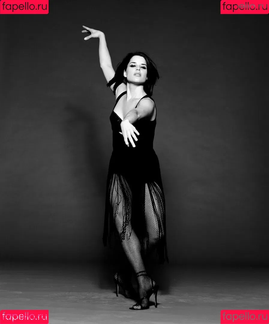 Neve Campbell Onlyfans Photo Gallery 