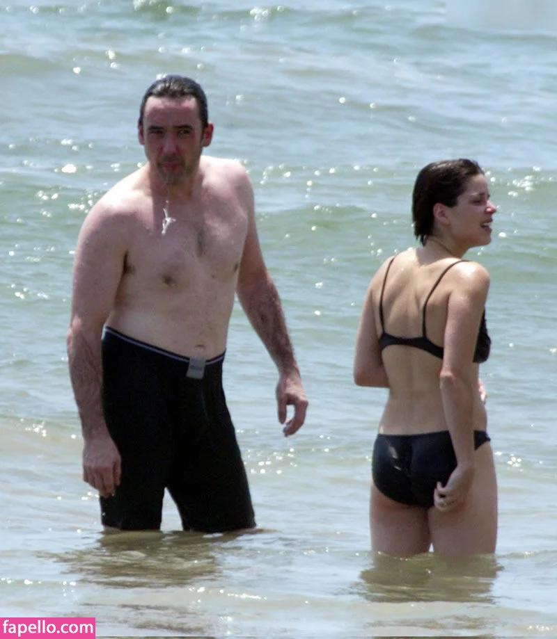 Neve Campbell Onlyfans Photo Gallery 