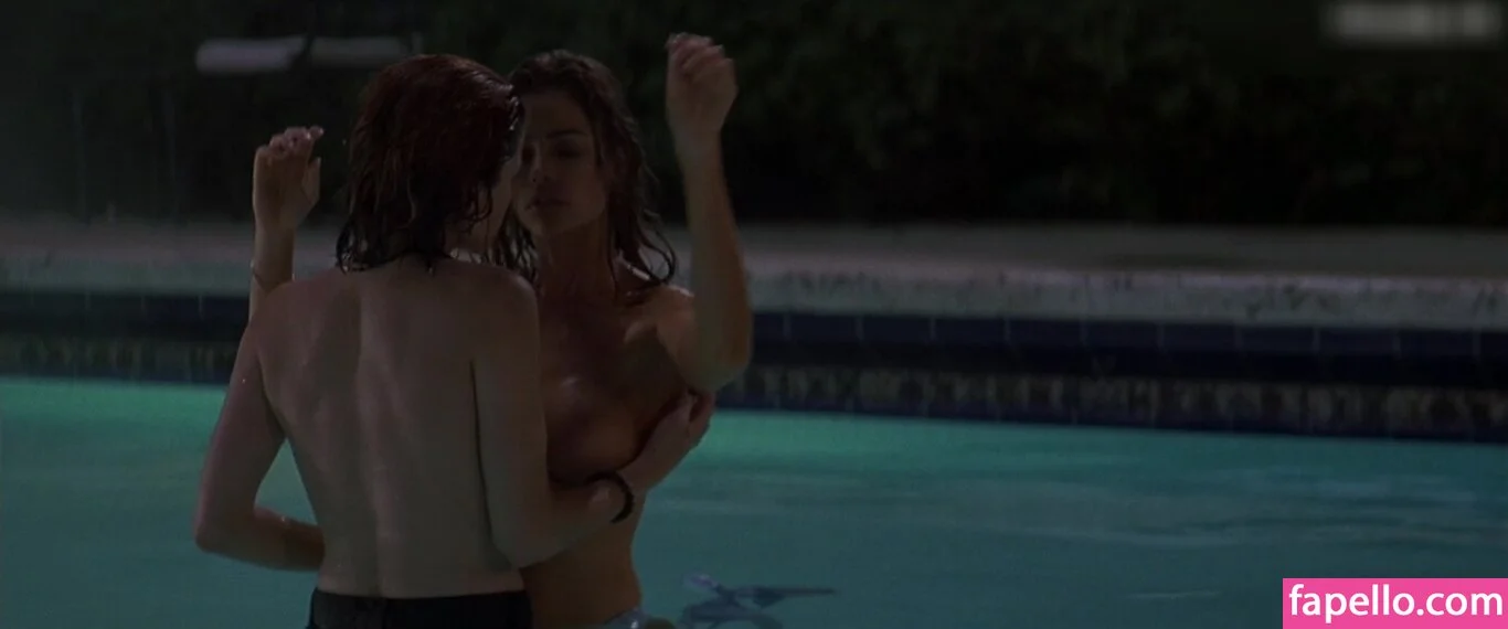 Neve Campbell Onlyfans Photo Gallery 