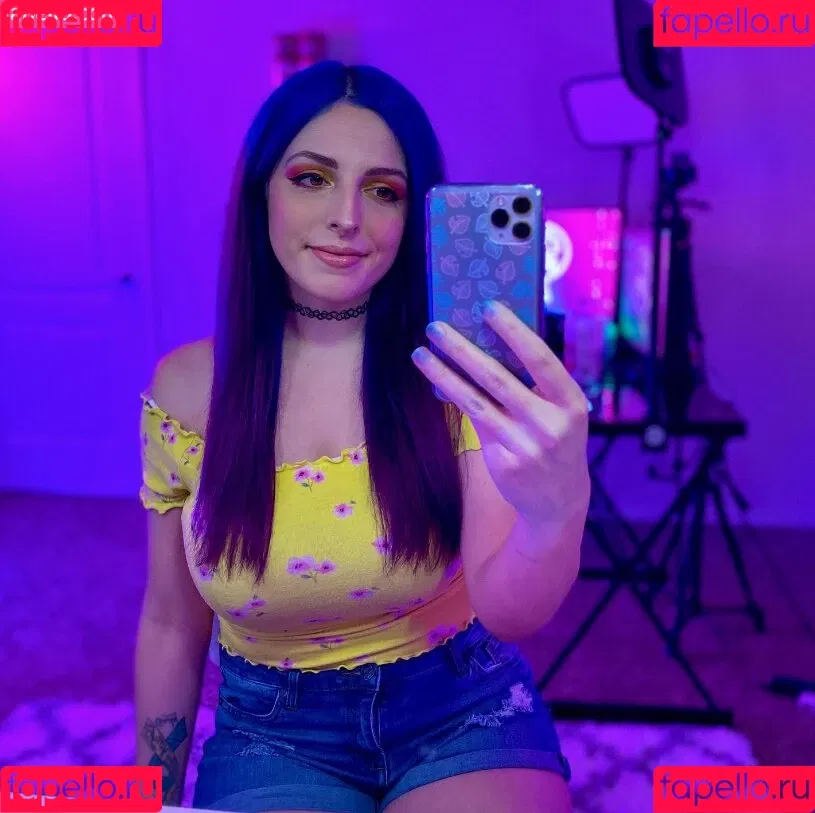 Simby Onlyfans Photo Gallery 