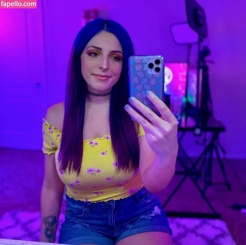 Simby Onlyfans Photo Gallery 