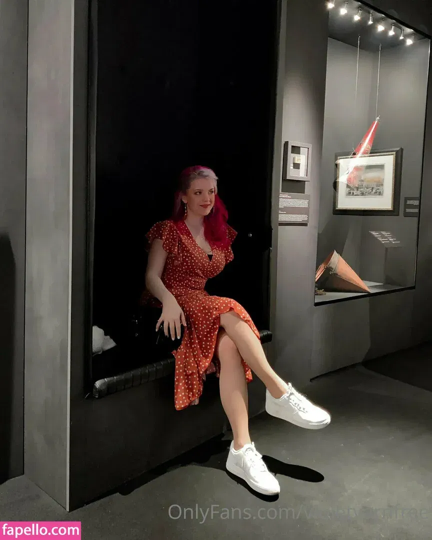 violetvarnfree Onlyfans Photo Gallery 