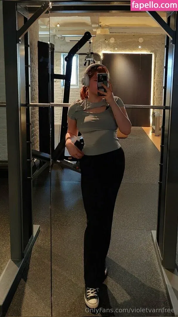 violetvarnfree Onlyfans Photo Gallery 