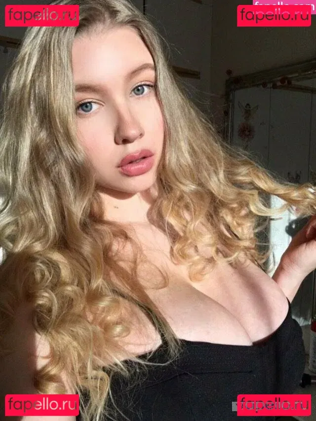 Miss Paraskeva Onlyfans Photo Gallery 