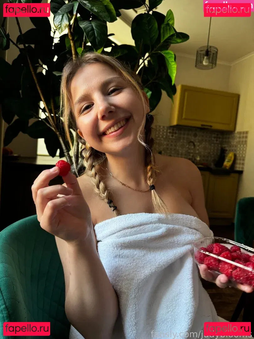 judyblooms Onlyfans Photo Gallery 