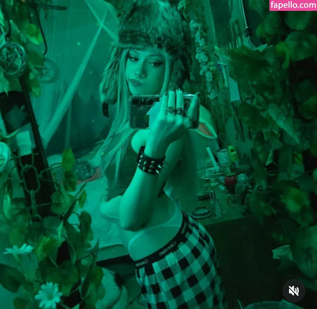 pipssqueakss Onlyfans Photo Gallery 