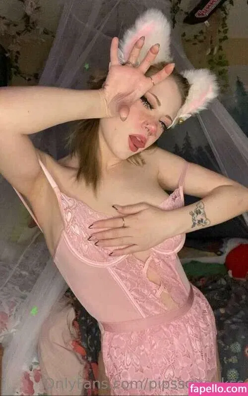 pipssqueakss Onlyfans Photo Gallery 