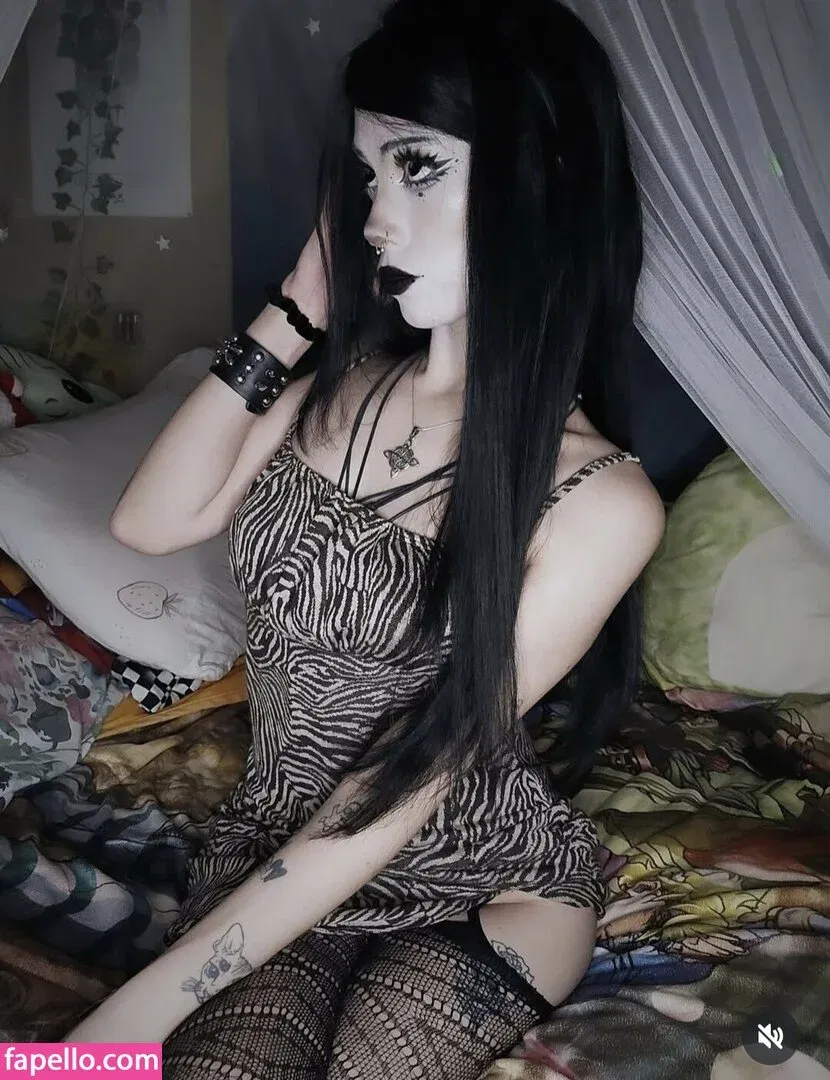 pipssqueakss Onlyfans Photo Gallery 